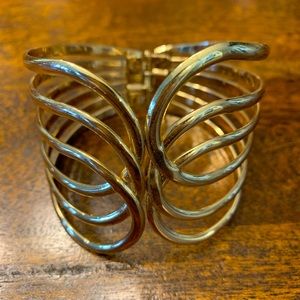 Gold Hinged Bangle Bracelet